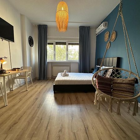Apartamento Central Studio Sapphire Bucarest Exterior foto