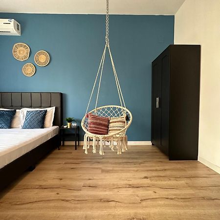 Apartamento Central Studio Sapphire Bucarest Exterior foto